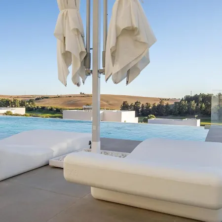 Piscina Privada Frente Golf Jerez